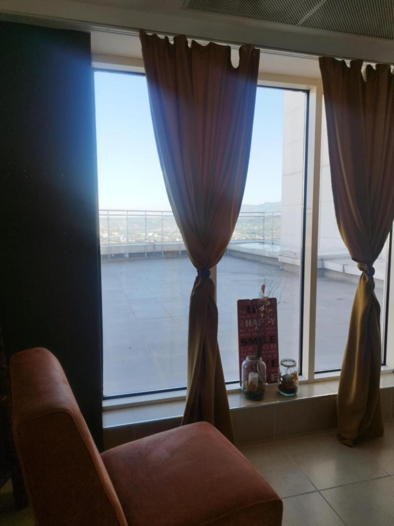 Skopje Sky City 19Th Floor Twin & 12Th Floor & 25Th & 33 Floor Apartments & With Pool & Spa & Gym & Parking Included In Price Экстерьер фото